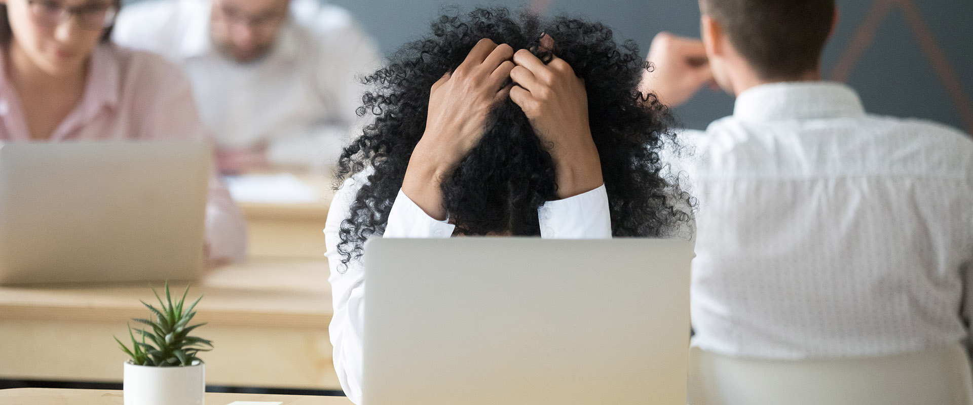 bleak christmas for thousands of agents