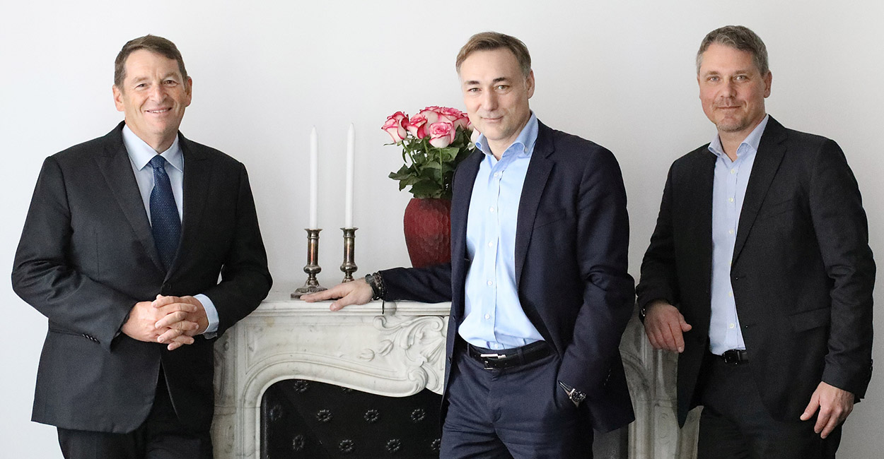 pam golding properties paris (l r) dr andrew golding fabrice brackman severin brunelle